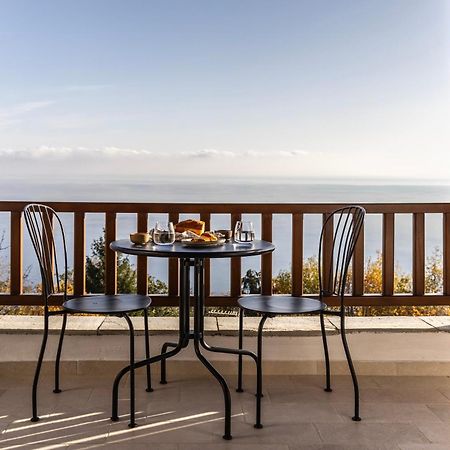 Om Living Pelion Apartamento Áyios Dhimítrios Exterior foto